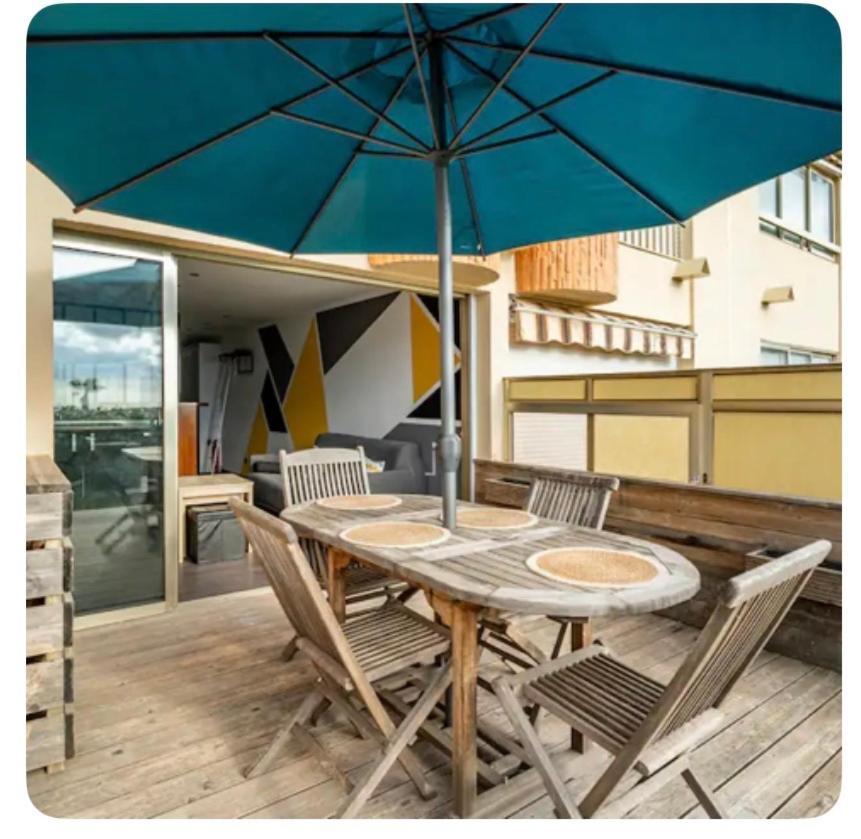 Petite Endroit Splendide. Apartment Six-Fours-les-Plages Exterior photo